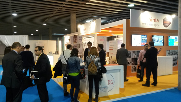 visitantes al stand de AINIA - EHEDG en BTA 2015