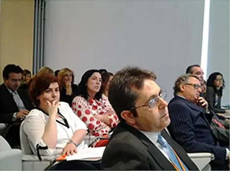 Un momento de interés en el que los asistentes a la Jornada de Innovación de AINIA Centro Tecnológico sobre cosmética identifican tendencias de innovación en el sector