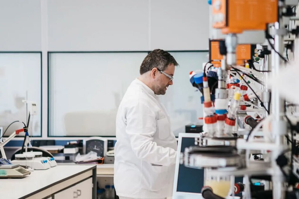 In vitro digestor