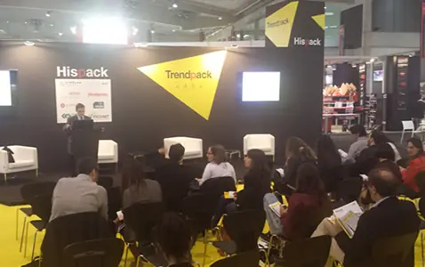José Ángel Garde, especialista en envases activos de AINIA, durante su ponencia en Hispack 2015