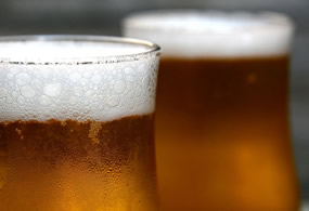 Imagen de unas cervezas, para enriquecer el artículo en el que hablamos sobre cómo realizar el análisis sensorial de la cerveza